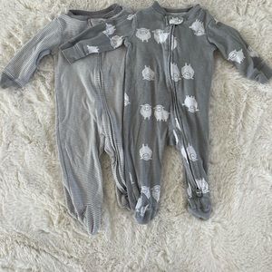 2 Carters Pajamas Size 6 months